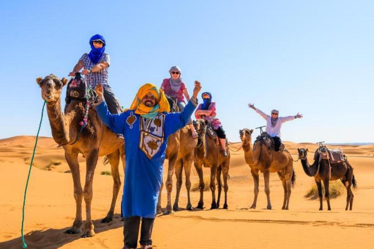 Roses Desert Camp メルズーガ エクステリア 写真