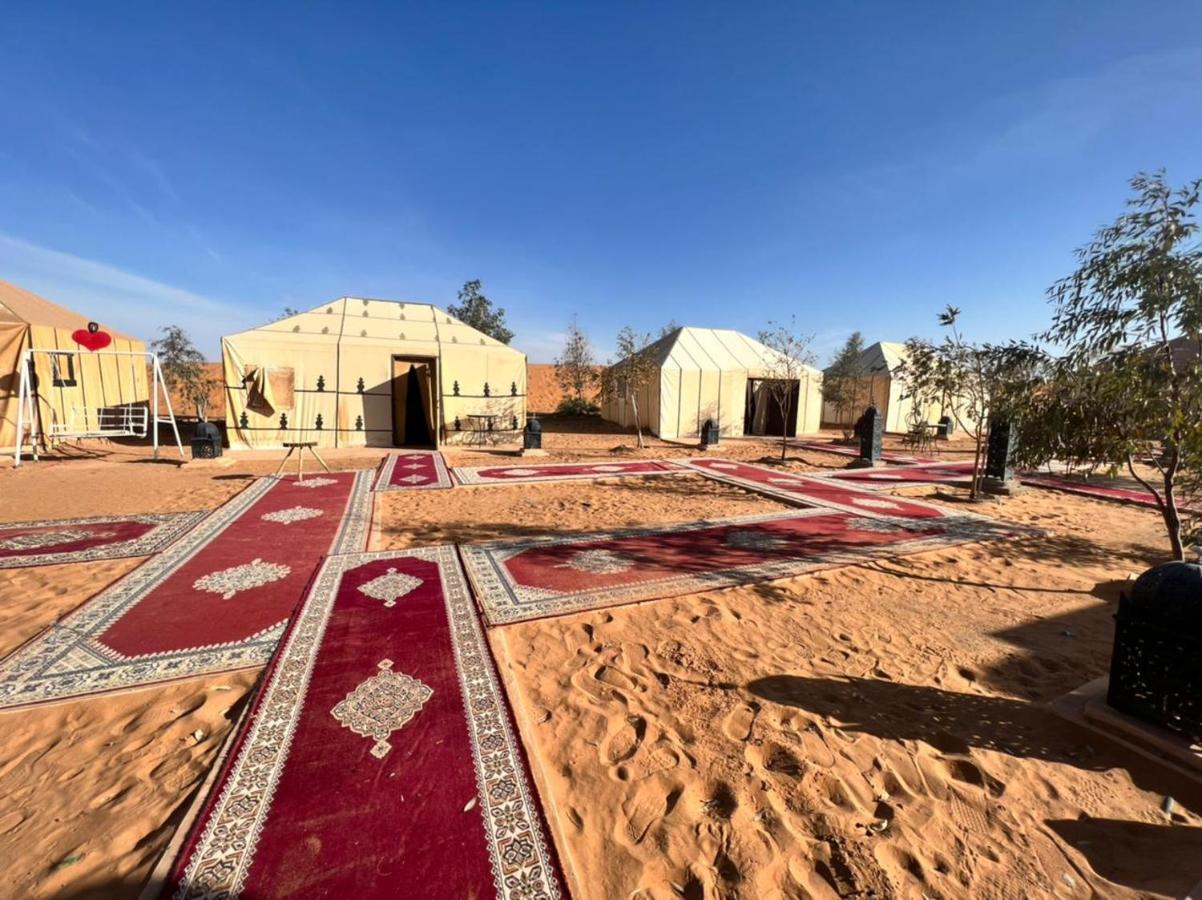 Roses Desert Camp メルズーガ エクステリア 写真