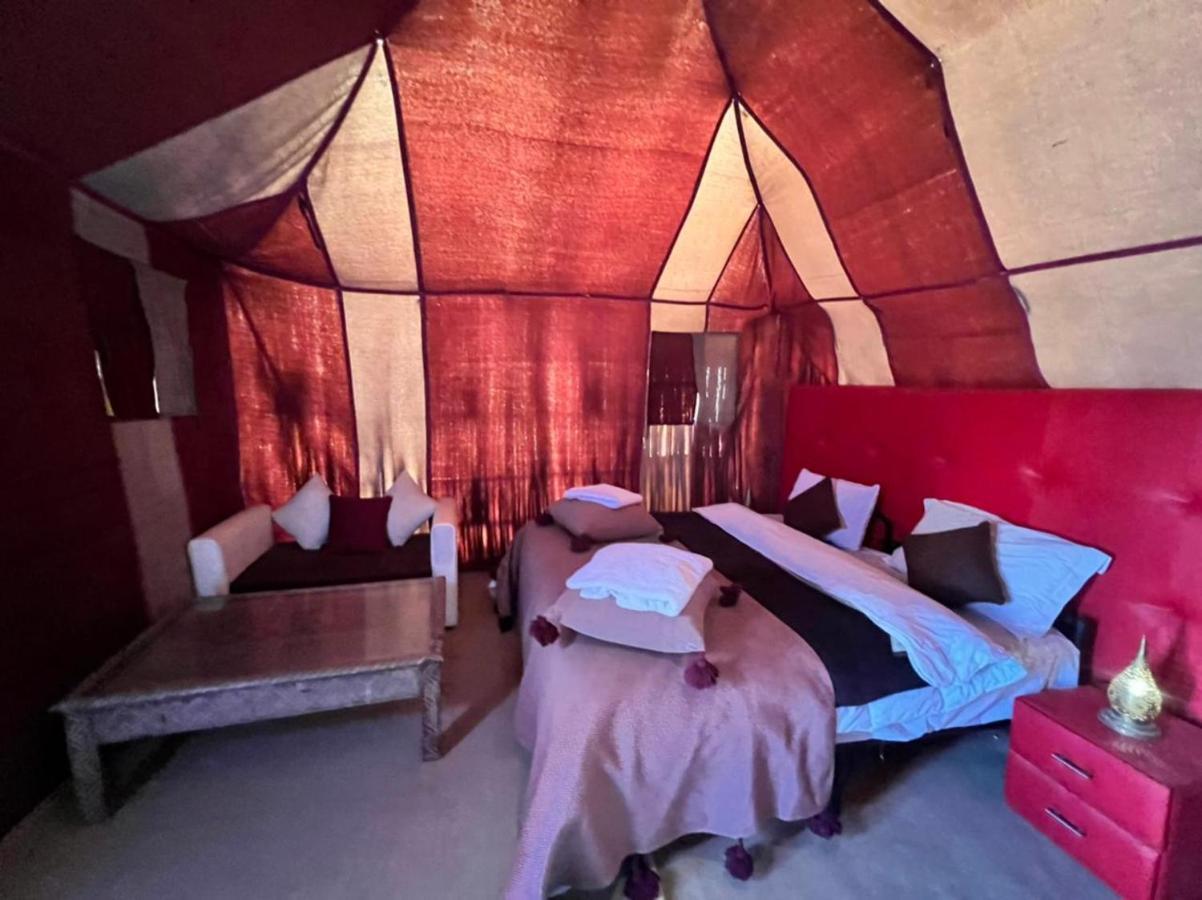 Roses Desert Camp メルズーガ エクステリア 写真