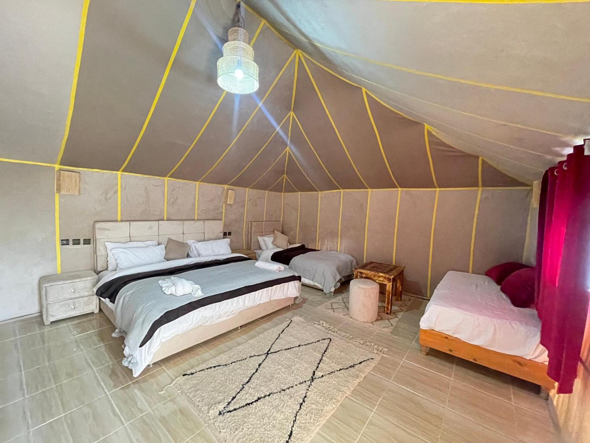 Roses Desert Camp メルズーガ エクステリア 写真