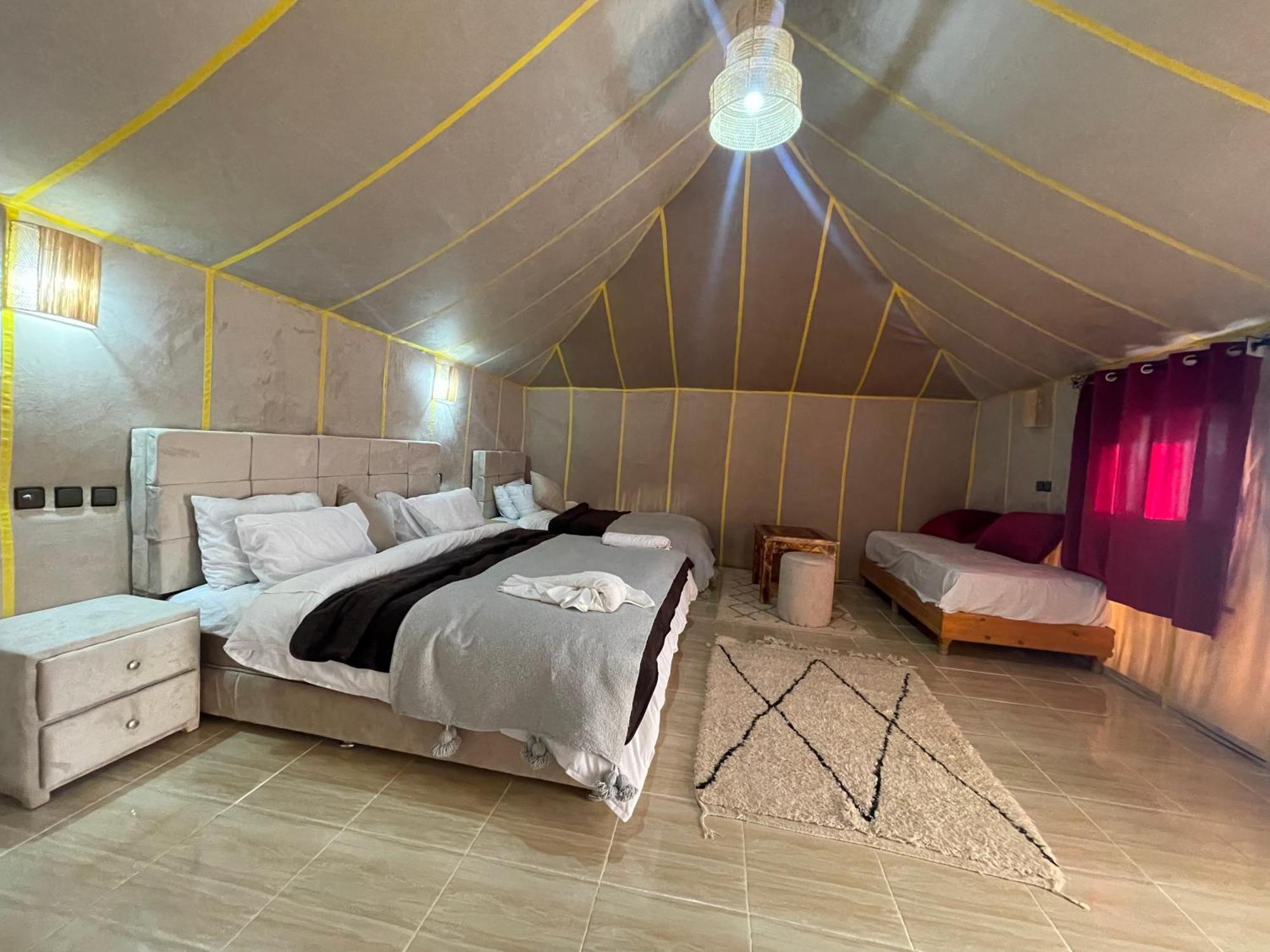 Roses Desert Camp メルズーガ エクステリア 写真