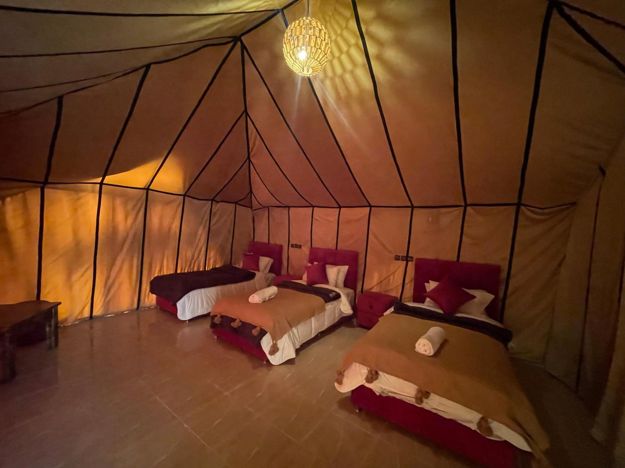 Roses Desert Camp メルズーガ エクステリア 写真