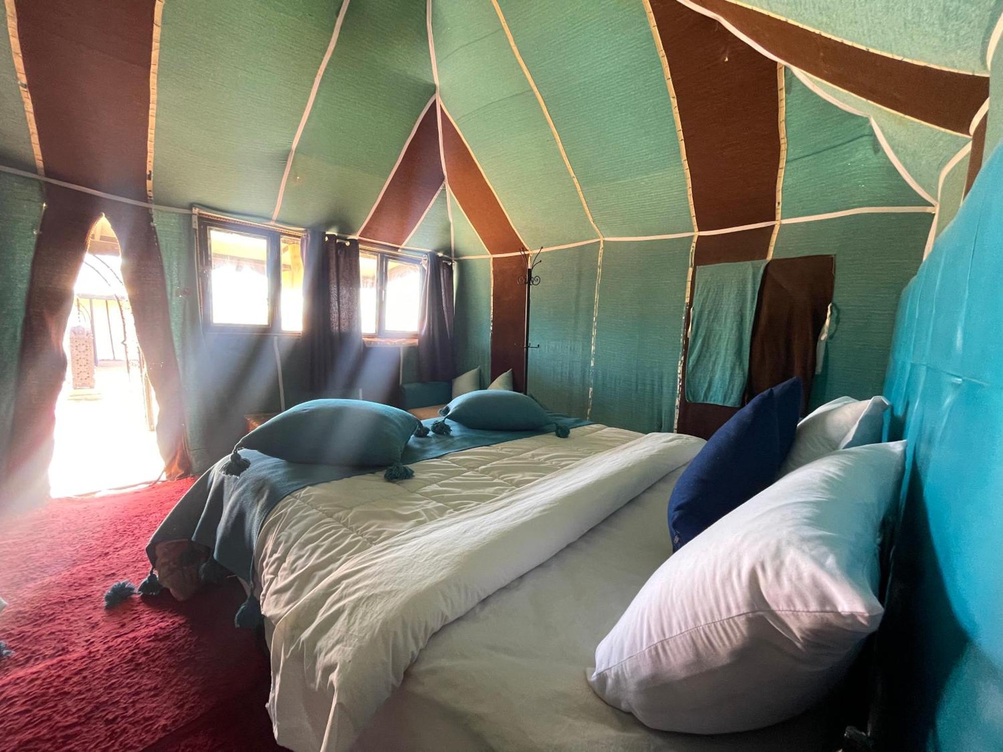 Roses Desert Camp メルズーガ エクステリア 写真