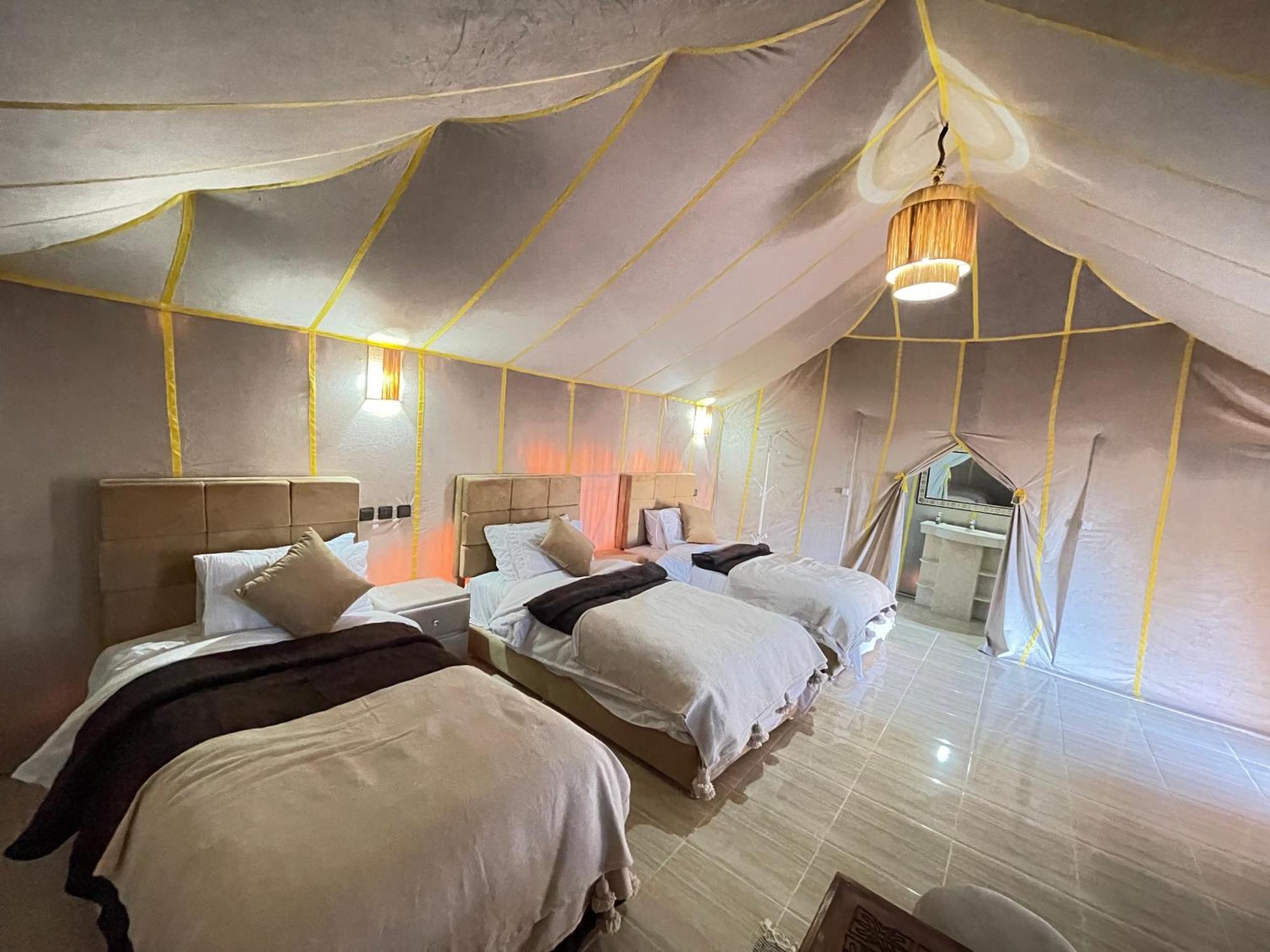 Roses Desert Camp メルズーガ エクステリア 写真