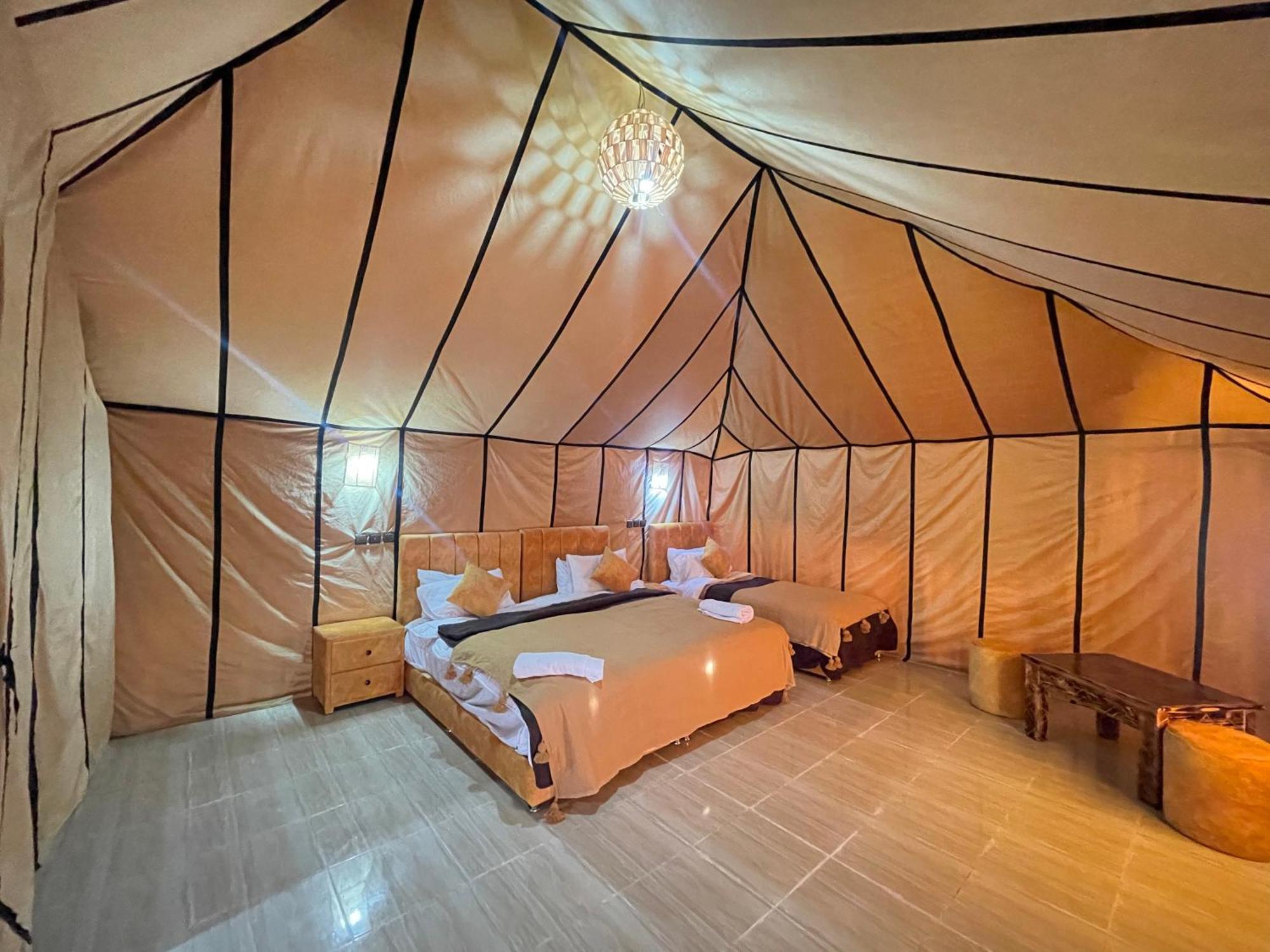 Roses Desert Camp メルズーガ エクステリア 写真