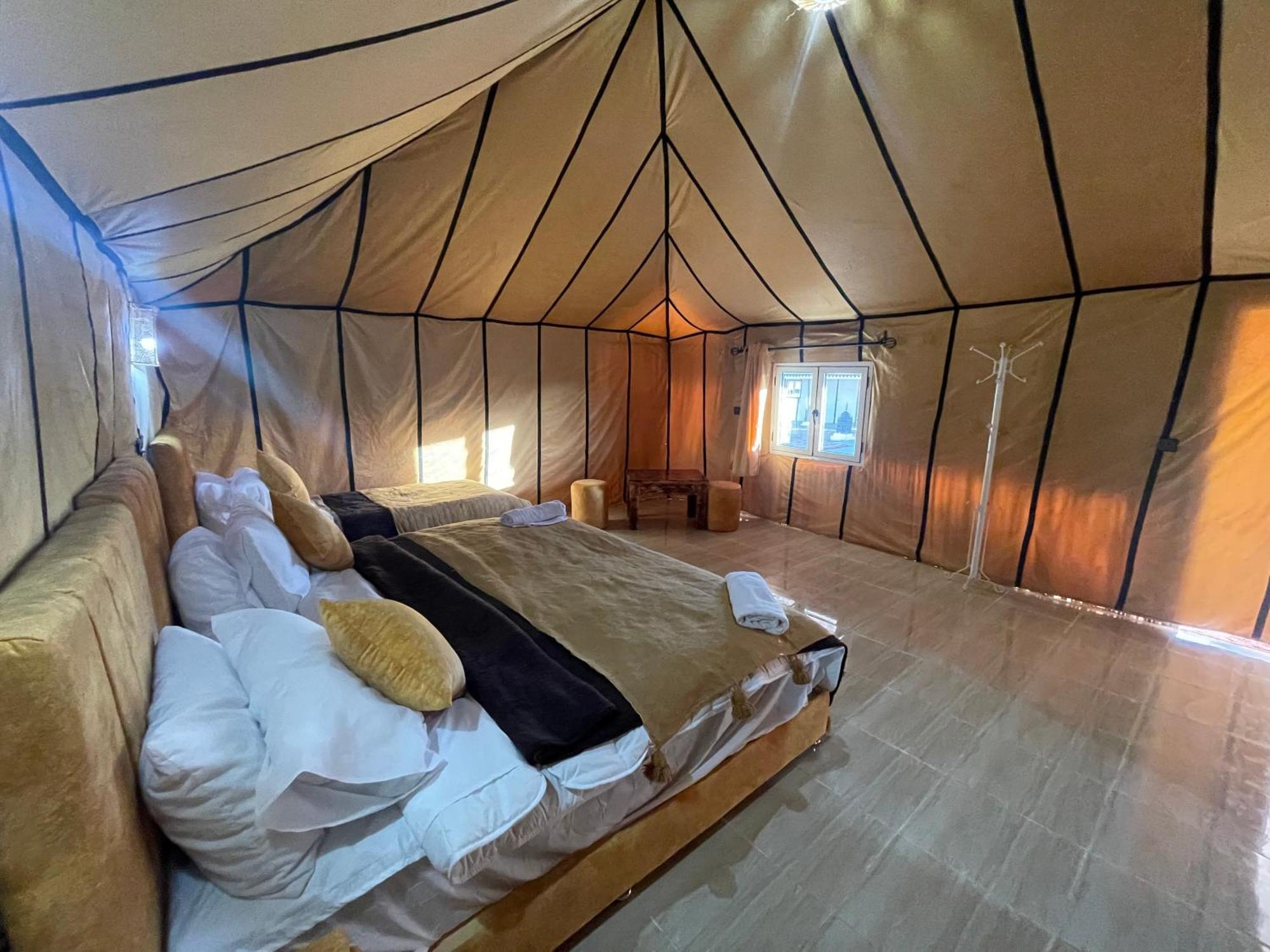 Roses Desert Camp メルズーガ エクステリア 写真